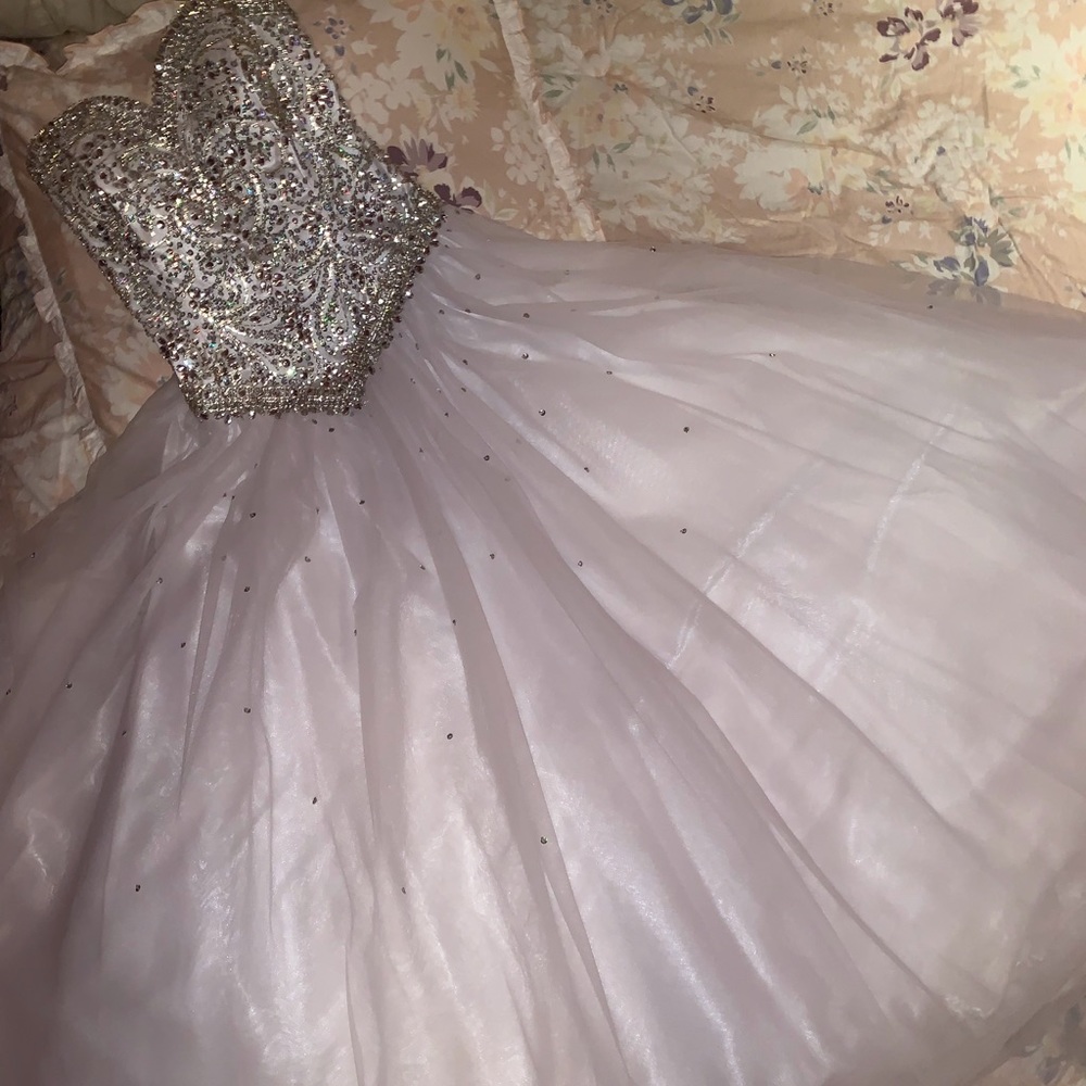 Beautiful white ball gown!